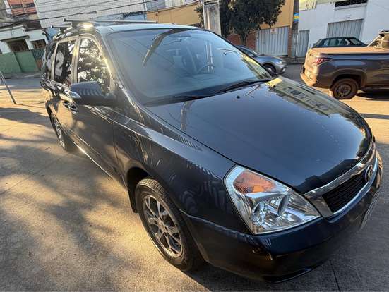 KIA-CARNIVAL-3.5 EX V6 24V GASOLINA 4P AUTOMÁTICO KIA-CARNIVAL-2014