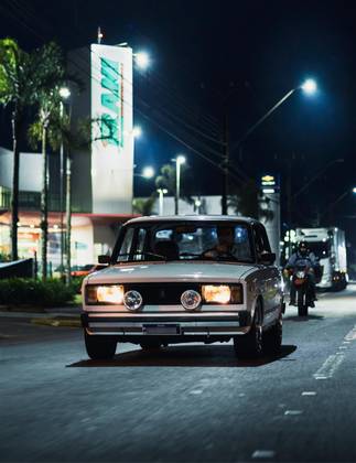 LADA LAIKA 1.6 SEDAN 8V GASOLINA 4P MANUAL