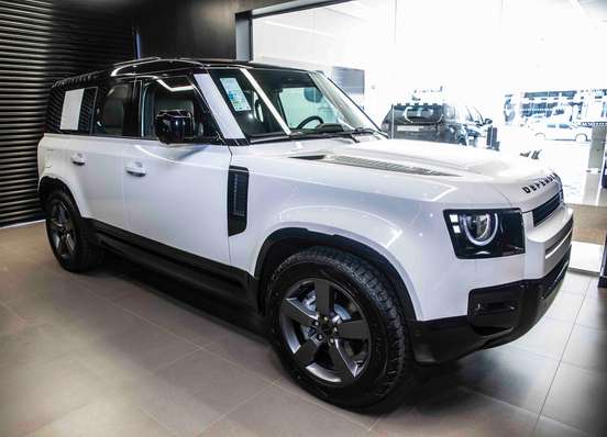 LAND ROVER-DEFENDER-2026