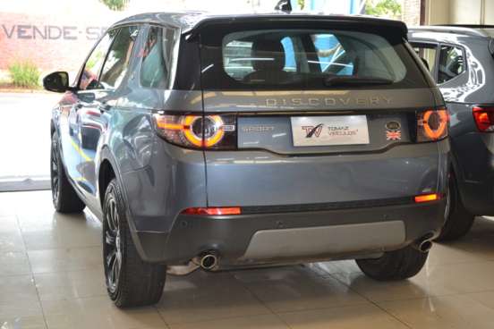 LAND ROVER-DISCOVERY SPORT-2018