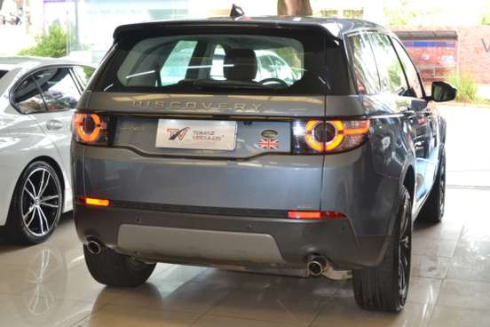 LAND ROVER-DISCOVERY SPORT-2018