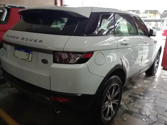 LAND ROVER-RANGE ROVER EVOQUE-2.0 PURE 4WD 16V GASOLINA 4P AUTOMÁTICO LAND ROVER-RANGE ROVER EVOQUE-2012