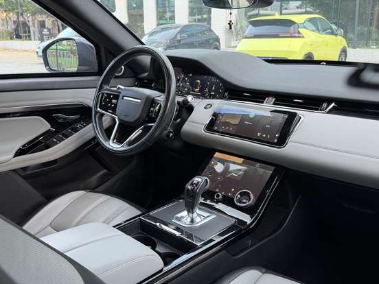 LAND ROVER-RANGE ROVER EVOQUE-2.0 P250 FLEX R-DYNAMIC SE AWD AUTOMÁTICO LAND ROVER-RANGE ROVER EVOQUE-2021