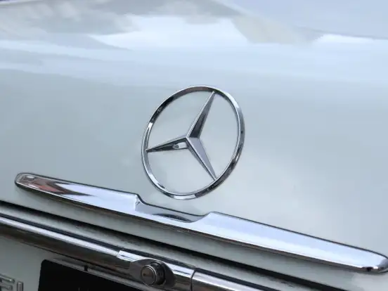 MERCEDES-BENZ-240 D-3.0 DIESEL 4P AUTOMÁTICO MERCEDES-BENZ-240 D-1976