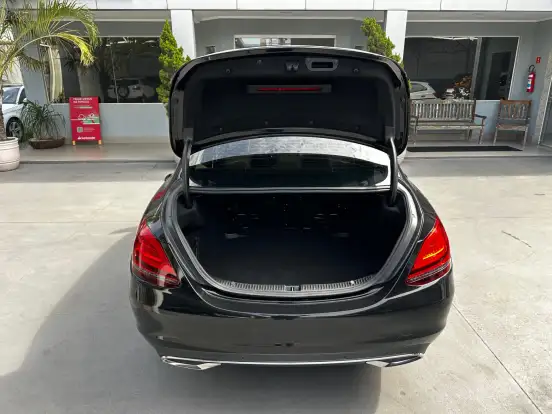 MERCEDES-BENZ-C 180-2020