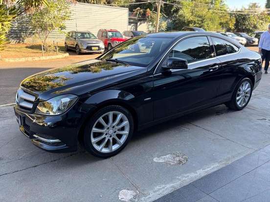 MERCEDES-BENZ-C 180-2012