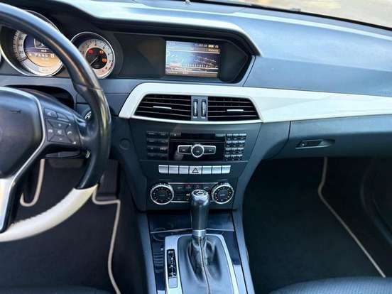 MERCEDES-BENZ-C 180-2012
