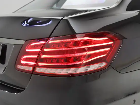MERCEDES-BENZ-E 350-3.5 AVANTGARDE V6 GASOLINA 4P AUTOMÁTICO MERCEDES-BENZ-E 350-2014