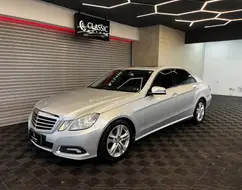 MERCEDES-BENZ E 350 3.5 AVANTGARDE EXECUTIVE V6 GASOLINA 4P AUTOMÁTICO MERCEDES-BENZ E 350 3.5 AVANTGARDE EXECUTIVE V6 GASOLINA 4P AUTOMÁTICO