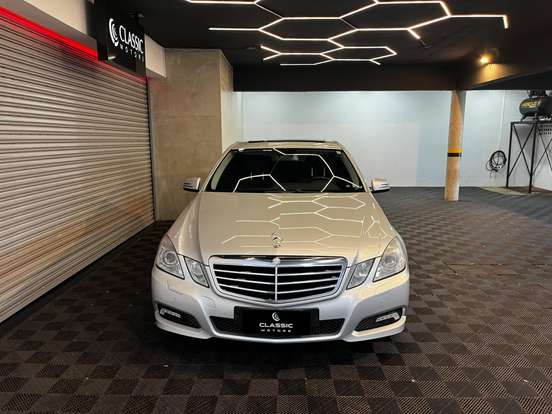 MERCEDES-BENZ-E 350-3.5 AVANTGARDE EXECUTIVE V6 GASOLINA 4P AUTOMÁTICO MERCEDES-BENZ-E 350-2009
