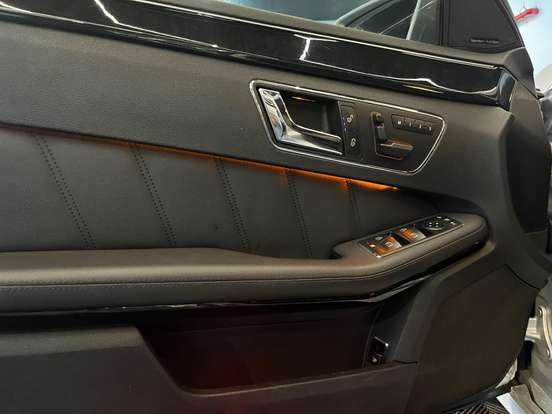 MERCEDES-BENZ-E 350-2009