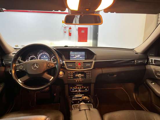 MERCEDES-BENZ-E 350-3.5 AVANTGARDE EXECUTIVE V6 GASOLINA 4P AUTOMÁTICO MERCEDES-BENZ-E 350-2009