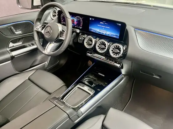 MERCEDES-BENZ-GLA 200-1.3 MHEV PROGRESSIVE 7G-DCT MERCEDES-BENZ-GLA 200-2025