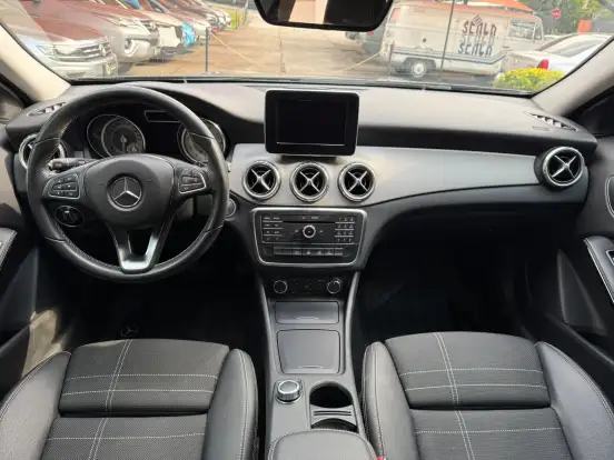 MERCEDES-BENZ-GLA 200-1.6 CGI ADVANCE 16V TURBO FLEX 4P AUTOMÁTICO MERCEDES-BENZ-GLA 200-2017
