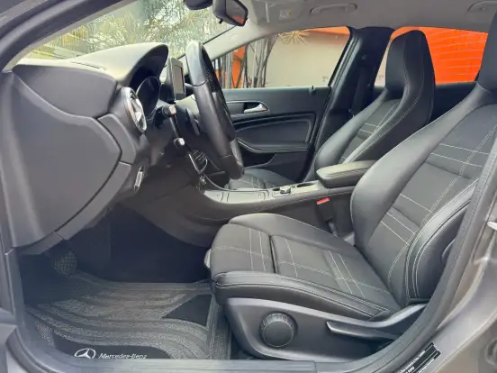 MERCEDES-BENZ-GLA 200-1.6 CGI ADVANCE 16V TURBO FLEX 4P AUTOMÁTICO MERCEDES-BENZ-GLA 200-2017