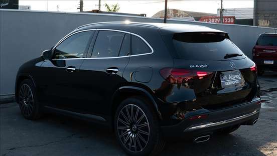 MERCEDES-BENZ-GLA 200-1.3 MHEV AMG LINE 7G-DCT MERCEDES-BENZ-GLA 200-2025