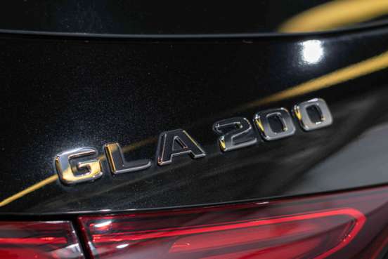 MERCEDES-BENZ-GLA 200-1.3 MHEV AMG LINE 7G-DCT MERCEDES-BENZ-GLA 200-2025