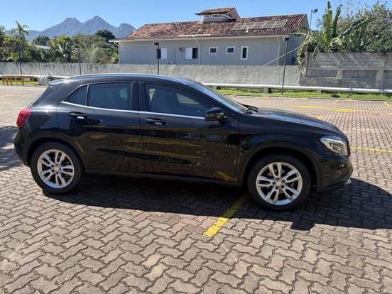 MERCEDES-BENZ-GLA 200-1.6 CGI ADVANCE 16V TURBO FLEX 4P AUTOMÁTICO MERCEDES-BENZ-GLA 200-2016