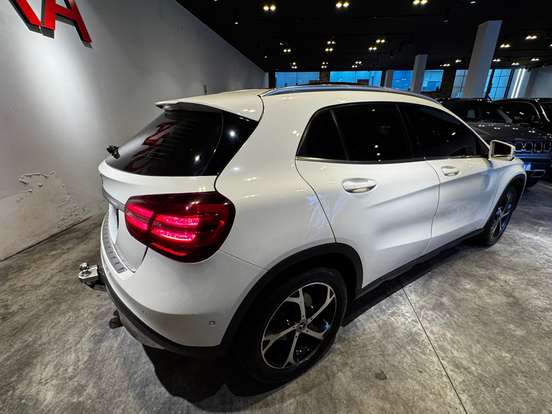 MERCEDES-BENZ-GLA 200-1.6 CGI FLEX ENDURO 7G-DCT MERCEDES-BENZ-GLA 200-2017
