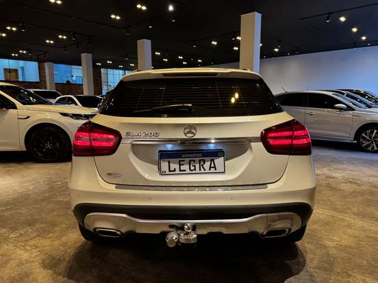MERCEDES-BENZ-GLA 200-1.6 CGI FLEX ENDURO 7G-DCT MERCEDES-BENZ-GLA 200-2017