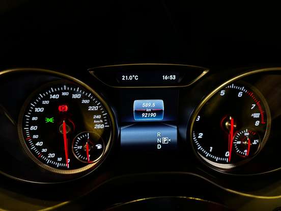 MERCEDES-BENZ-GLA 200-1.6 CGI FLEX ENDURO 7G-DCT MERCEDES-BENZ-GLA 200-2017