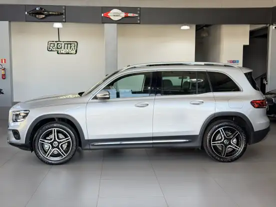 MERCEDES-BENZ-GLB 200-2020