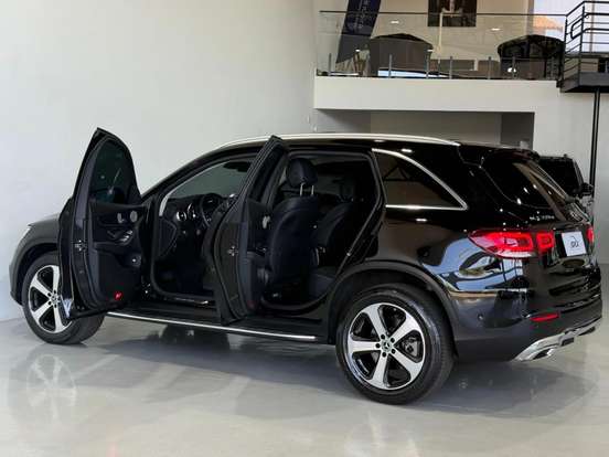 MERCEDES-BENZ-GLC 220d-2021