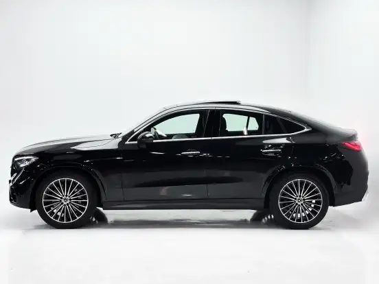 MERCEDES-BENZ-GLC 300-2.0 MHEV AMG LINE COUPÉ 4MATIC 9G-TRONIC MERCEDES-BENZ-GLC 300-2024