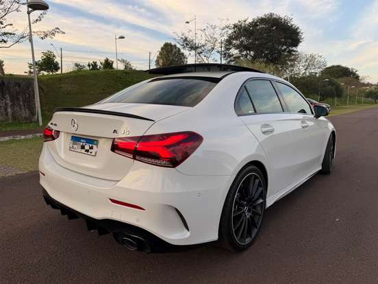 MERCEDES-BENZ-A 35 AMG-2022
