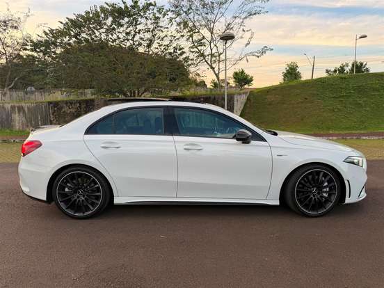 MERCEDES-BENZ-A 35 AMG-2.0 CGI GASOLINA SEDAN 4MATIC 7G-DCT MERCEDES-BENZ-A 35 AMG-2022