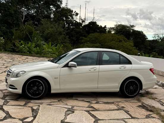MERCEDES-BENZ-C 180-1.8 CGI CLASSIC 16V TURBO GASOLINA 4P AUTOMÁTICO MERCEDES-BENZ-C 180-2012