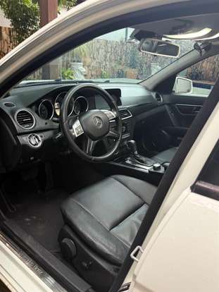 MERCEDES-BENZ-C 180-2012