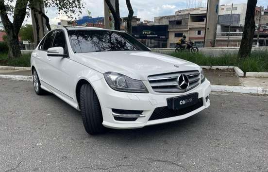 MERCEDES-BENZ-C 200-1.8 CGI AVANTGARDE 16V GASOLINA 4P AUTOMÁTICO MERCEDES-BENZ-C 200-2013