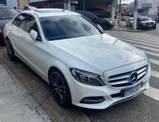MERCEDES-BENZ-C 200-2.0 CGI AVANTGARDE 16V GASOLINA 4P AUTOMÁTICO MERCEDES-BENZ-C 200-2015