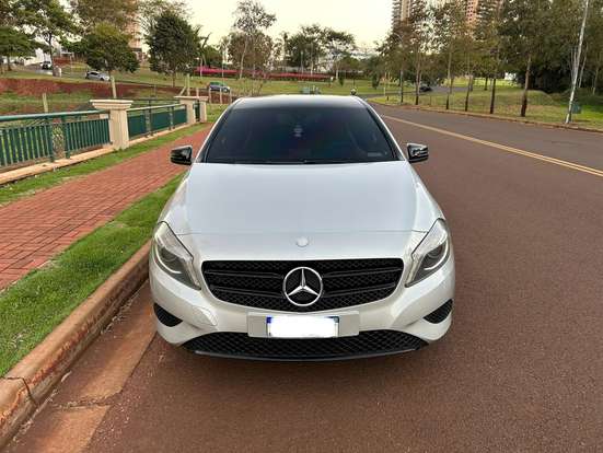 MERCEDES-BENZ-CLASSE A-2014
