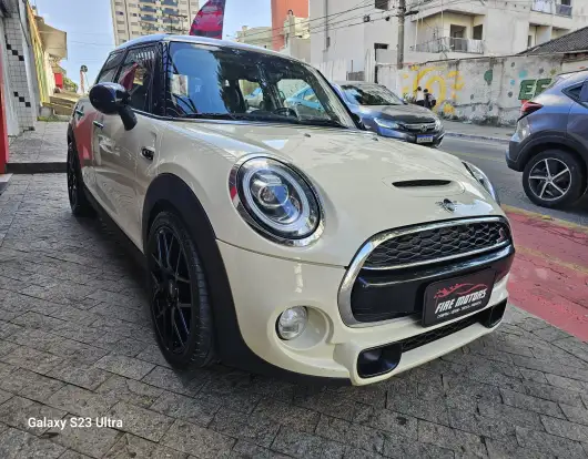MINI-COOPER-2018