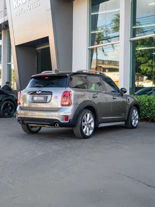 MINI-COUNTRYMAN-2018
