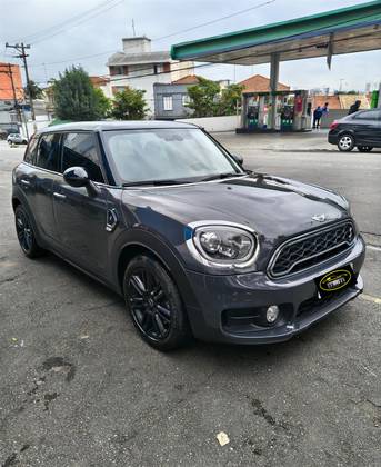 MINI COUNTRYMAN 2.0 16V TWINPOWER TURBO GASOLINA COOPER S STEPTRONIC