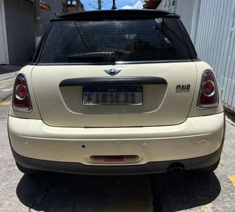 MINI-ONE-2012