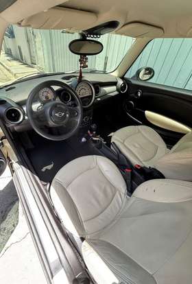 MINI-ONE-2012