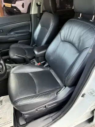 MITSUBISHI-ASX-2014