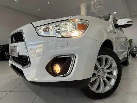 MITSUBISHI-ASX-2015