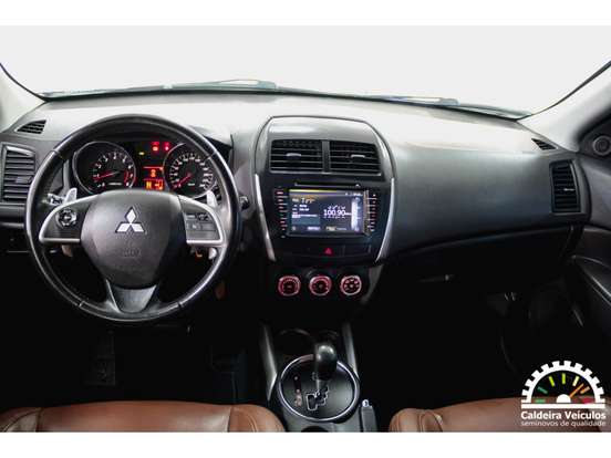 MITSUBISHI-ASX-2017