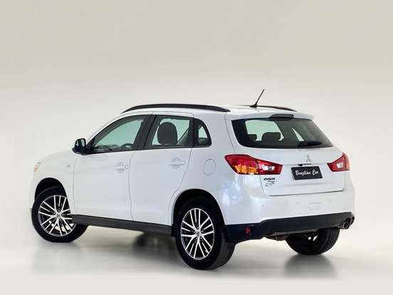 MITSUBISHI-ASX-2017