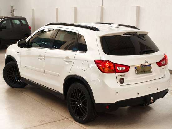 MITSUBISHI-ASX-2018