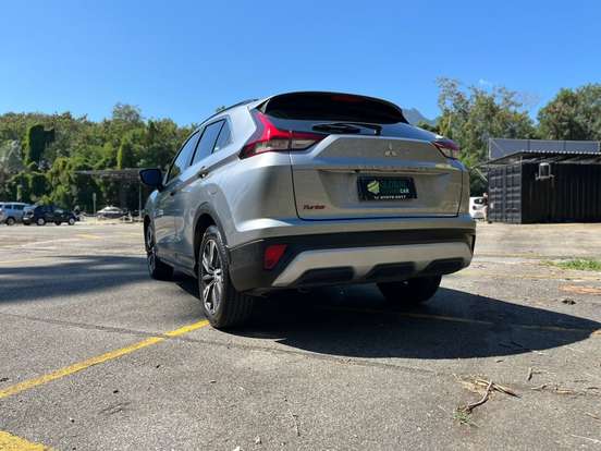 MITSUBISHI-ECLIPSE CROSS-1.5 MIVEC TURBO GASOLINA HPE CVT MITSUBISHI-ECLIPSE CROSS-2022