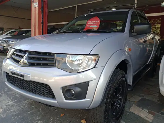 MITSUBISHI L200 TRITON 2.4 HLS 4X2 CD 16V FLEX 4P MANUAL