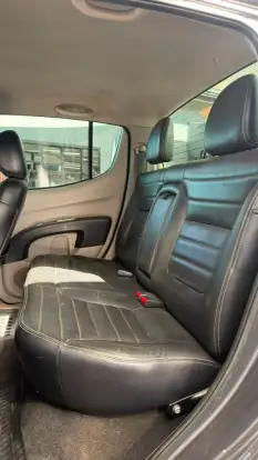MITSUBISHI-L200 TRITON-2015