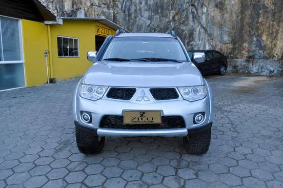 MITSUBISHI-L200 TRITON-2012