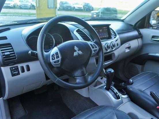 MITSUBISHI-L200 TRITON-3.2 HPE 4X4 CD 16V TURBO INTERCOOLER DIESEL 4P AUTOMÁTICO MITSUBISHI-L200 TRITON-2012